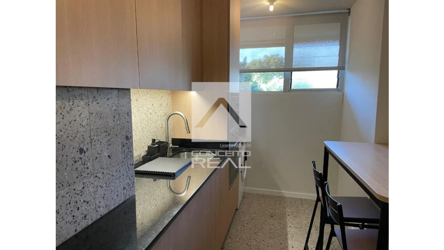 Apartamento T4 para Venda em São Mamede de Infesta e Senhora da Hora Foto 3