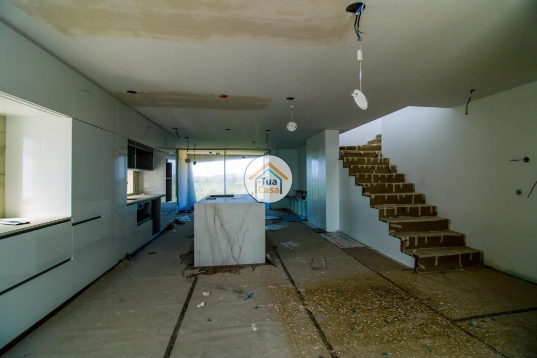 Apartamento T3 para Venda em Gafanha da Encarnação Foto 9