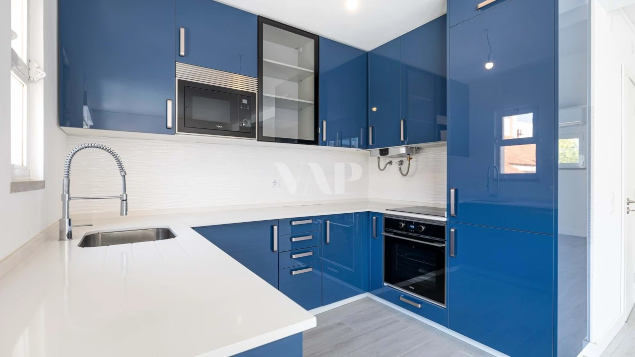 Apartamento T3 para Venda em Quarteira Foto 7