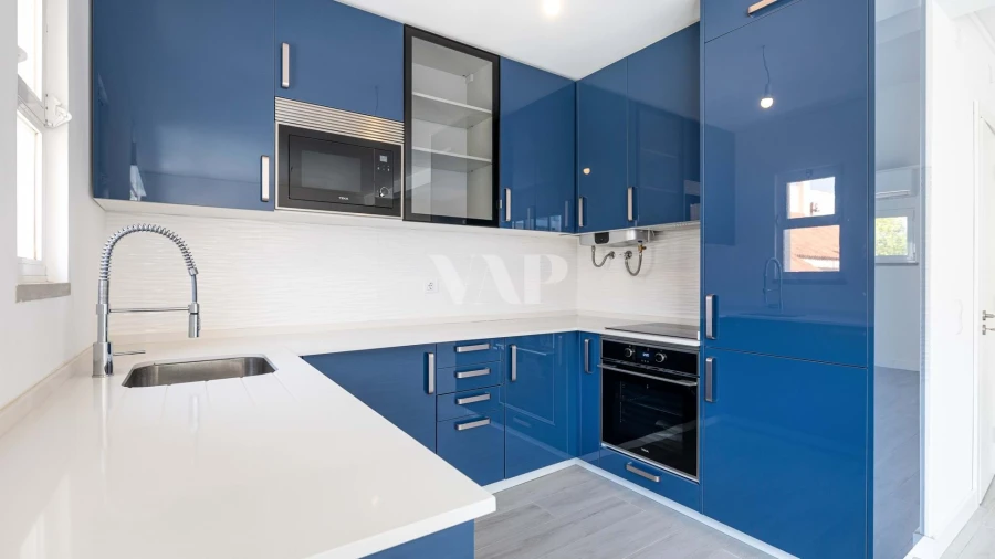 Apartamento T3 para Venda em Quarteira Foto 7