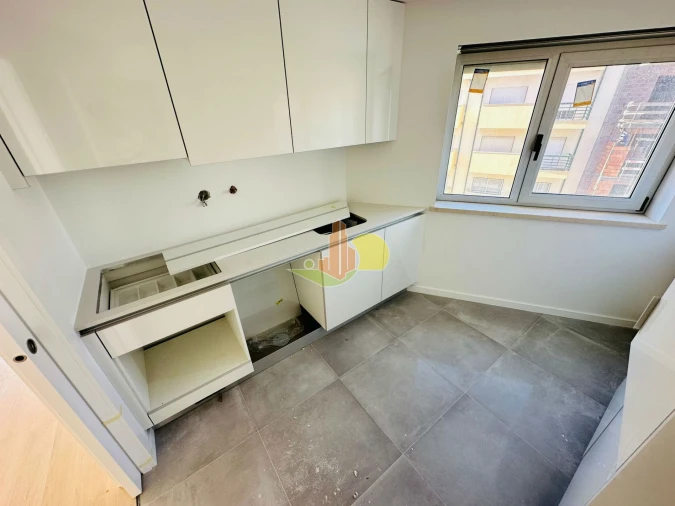 Apartamento T2 para Venda em Buarcos Foto 9