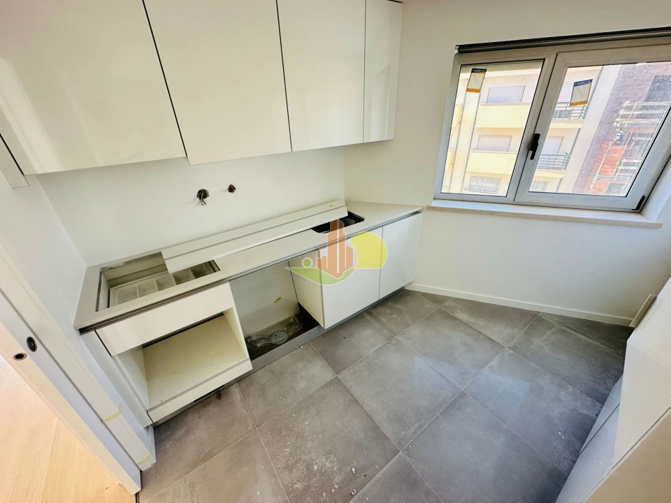 Apartamento T2 para Venda em Buarcos Foto 9