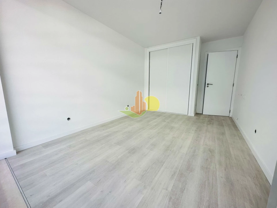 Apartamento T2 para Venda em Buarcos Foto 22