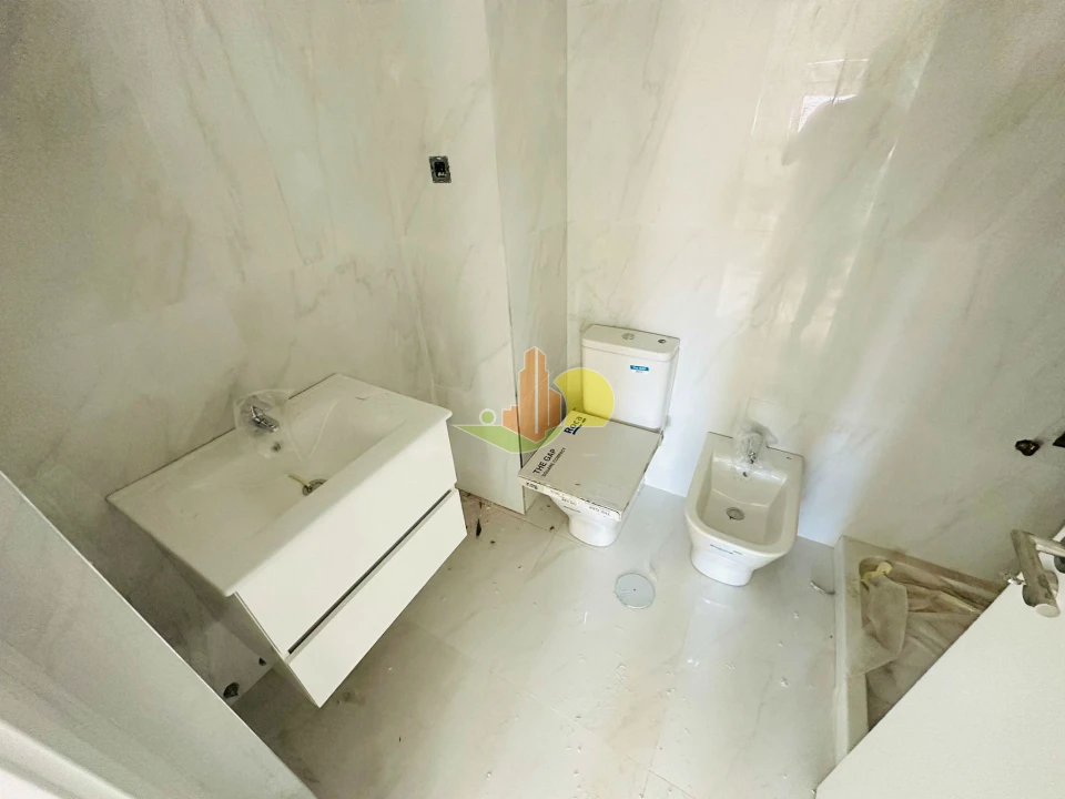 Apartamento T2 para Venda em Buarcos Foto 17