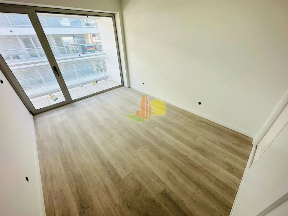 Apartamento T2 para Venda em Buarcos Foto 21