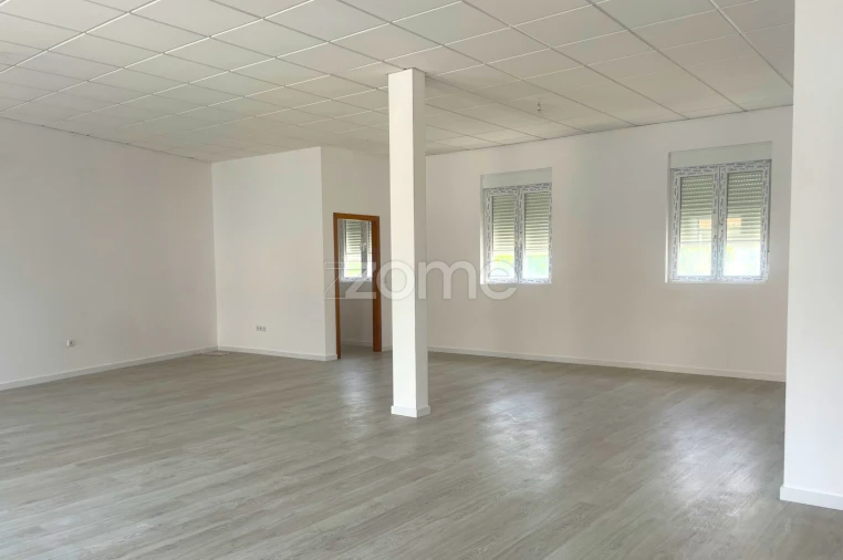 Negócio para Arrendamento em Ponte da Barca, V.N. Muía, Paço Vedro Magalhães Foto 5