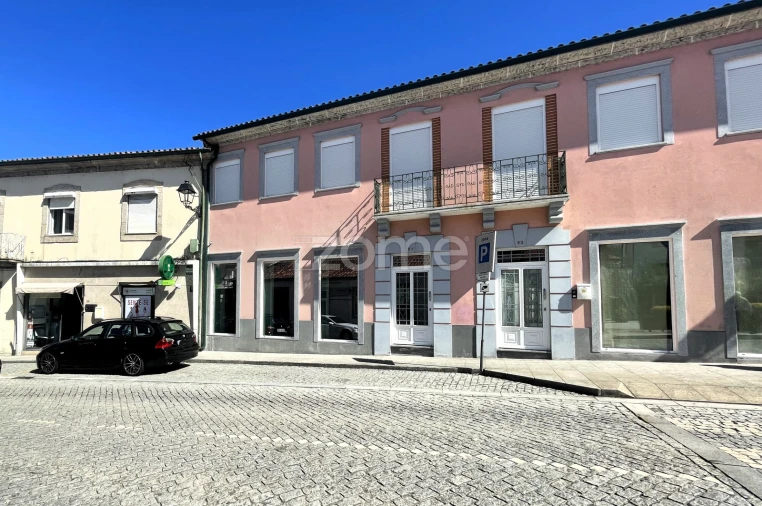 Negócio para Arrendamento em Ponte da Barca, V.N. Muía, Paço Vedro Magalhães Foto 1