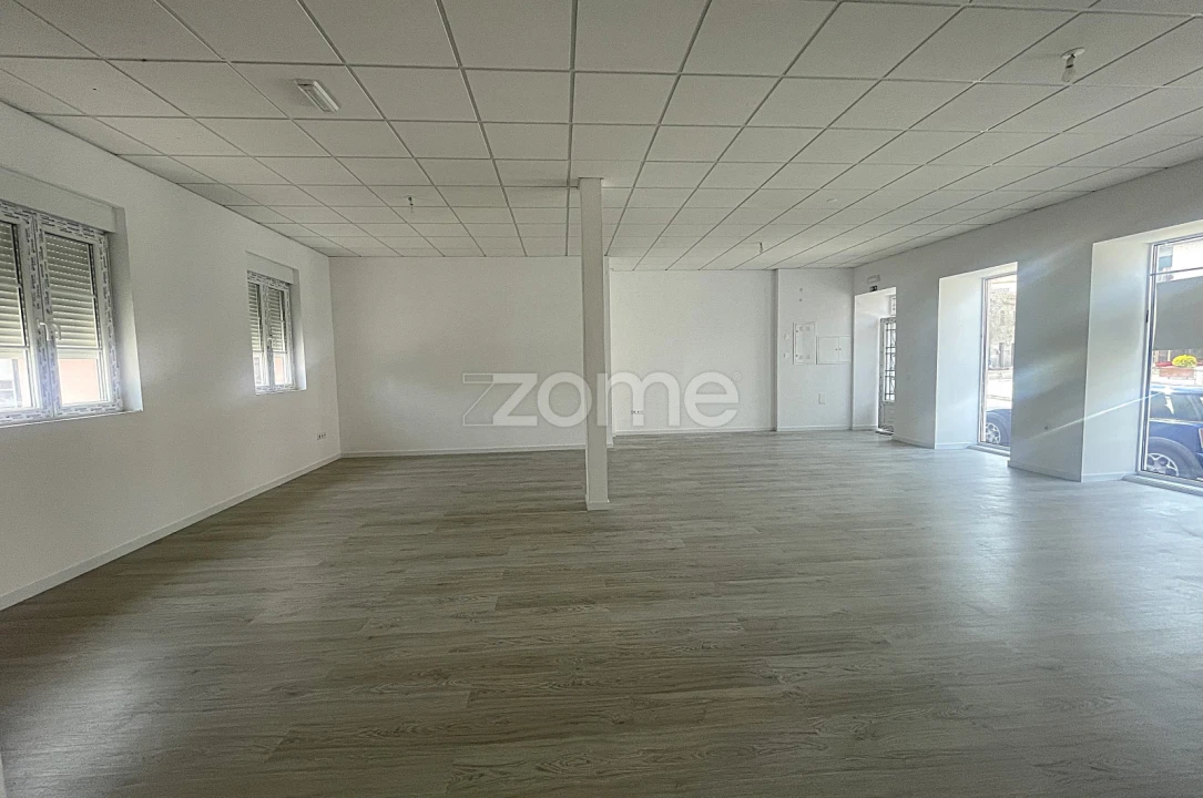 Negócio para Arrendamento em Ponte da Barca, V.N. Muía, Paço Vedro Magalhães Foto 10