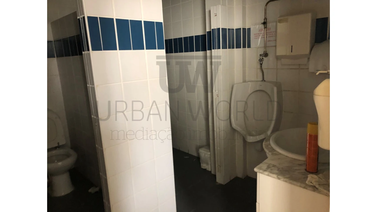 Armazém para Venda em Malveira e São Miguel de Alcainça Foto 15