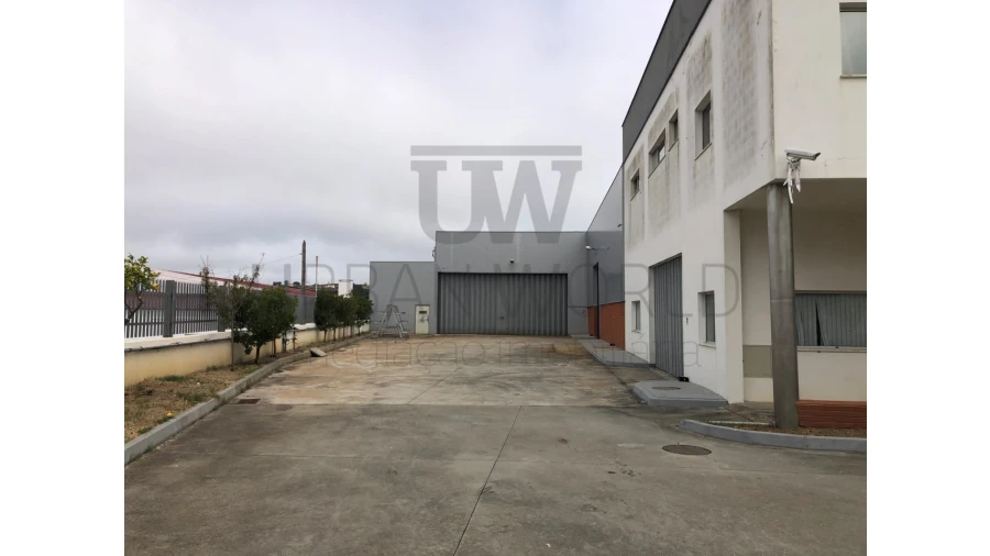Armazém para Venda em Malveira e São Miguel de Alcainça Foto 22