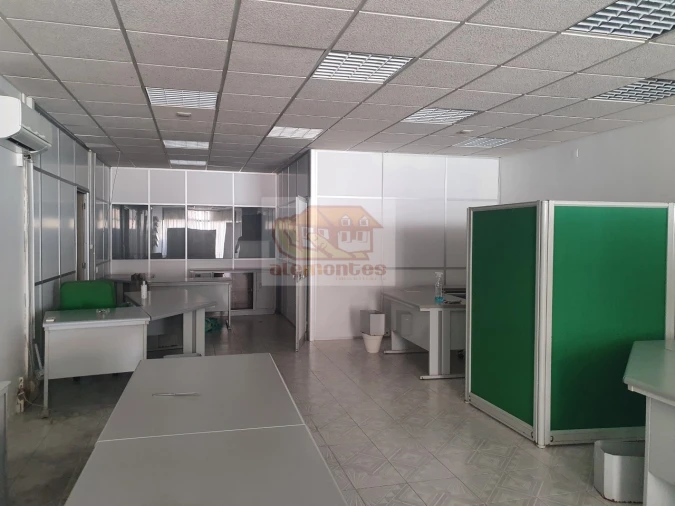 Loja para Arrendamento em Grândola e Santa Margarida da Serra Foto 3