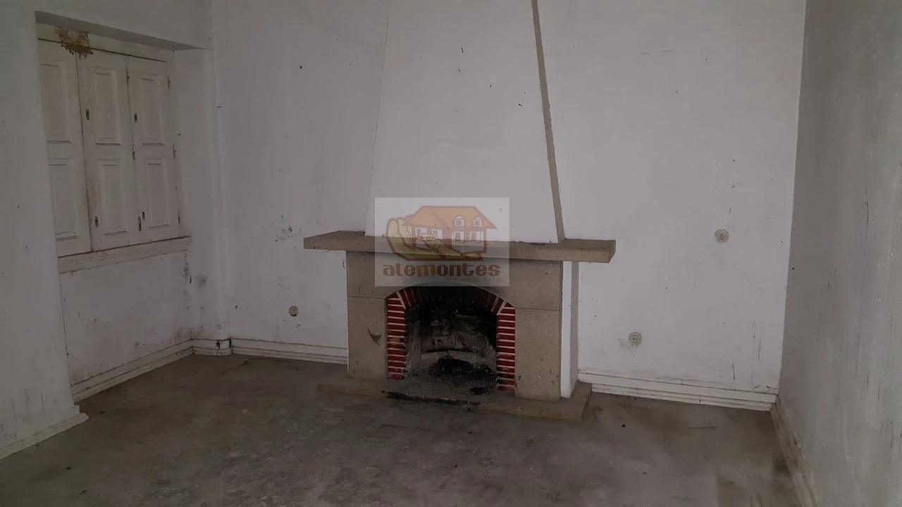 Quinta T5 para Venda em Azinheira dos Barros e São Mamede do Sádão Foto 4