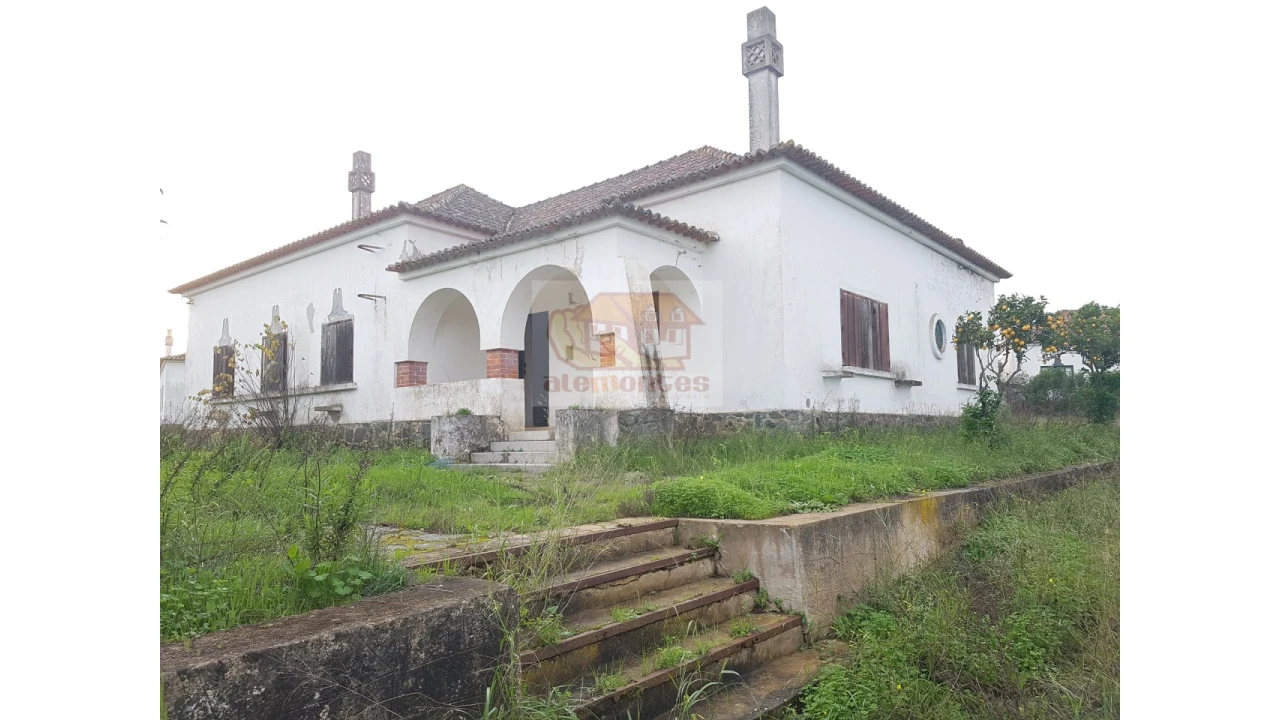 Quinta T5 para Venda em Azinheira dos Barros e São Mamede do Sádão Foto 2
