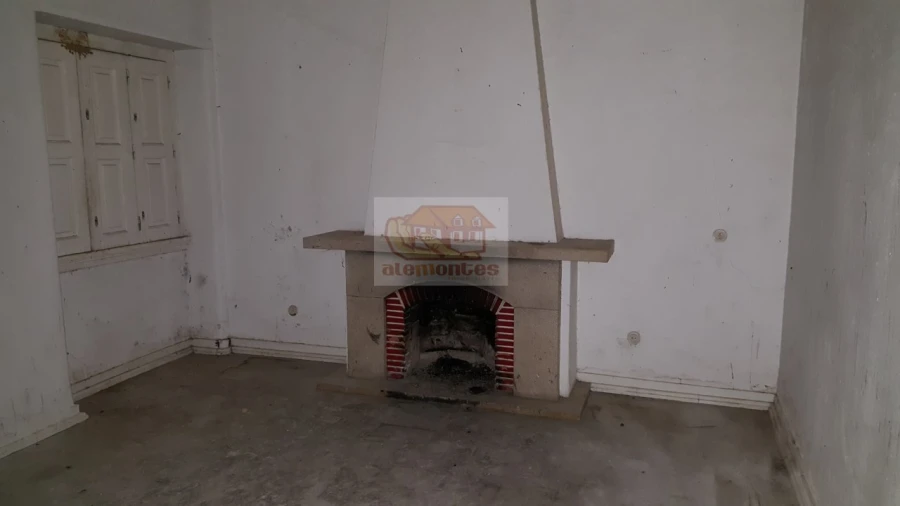 Quinta T5 para Venda em Azinheira dos Barros e São Mamede do Sádão Foto 4