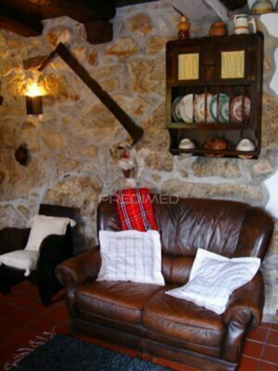 Quinta T2 para Venda em Couto de Esteves Foto 13