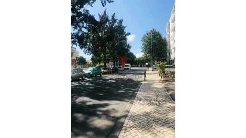 Loja para Venda em Portimão