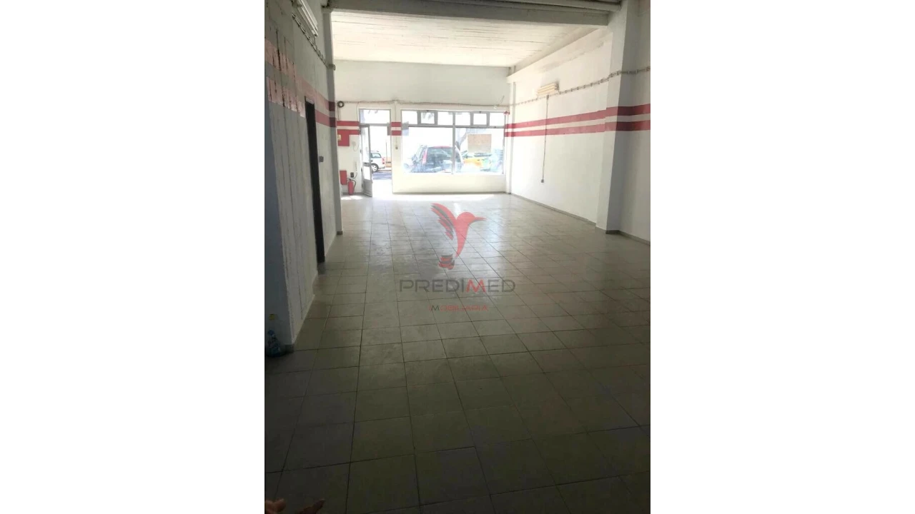 Loja para Venda em Portimão Foto 1