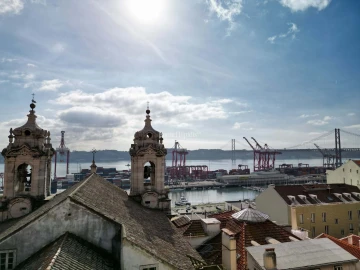 Moradia T6 para Venda em Estrela