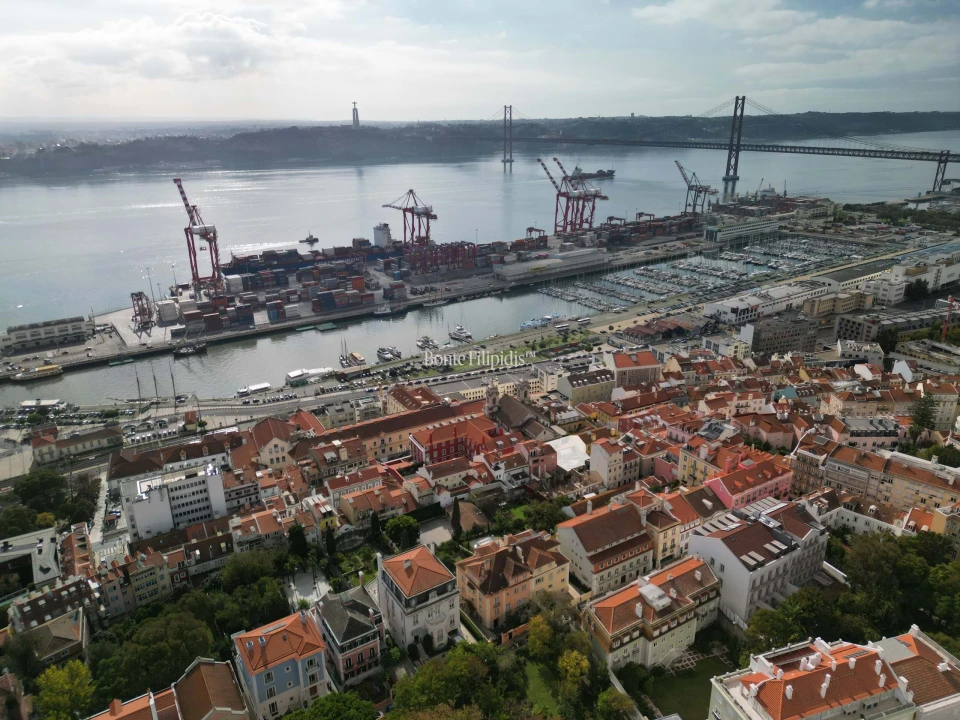 Moradia T6 para Venda em Estrela Foto 9