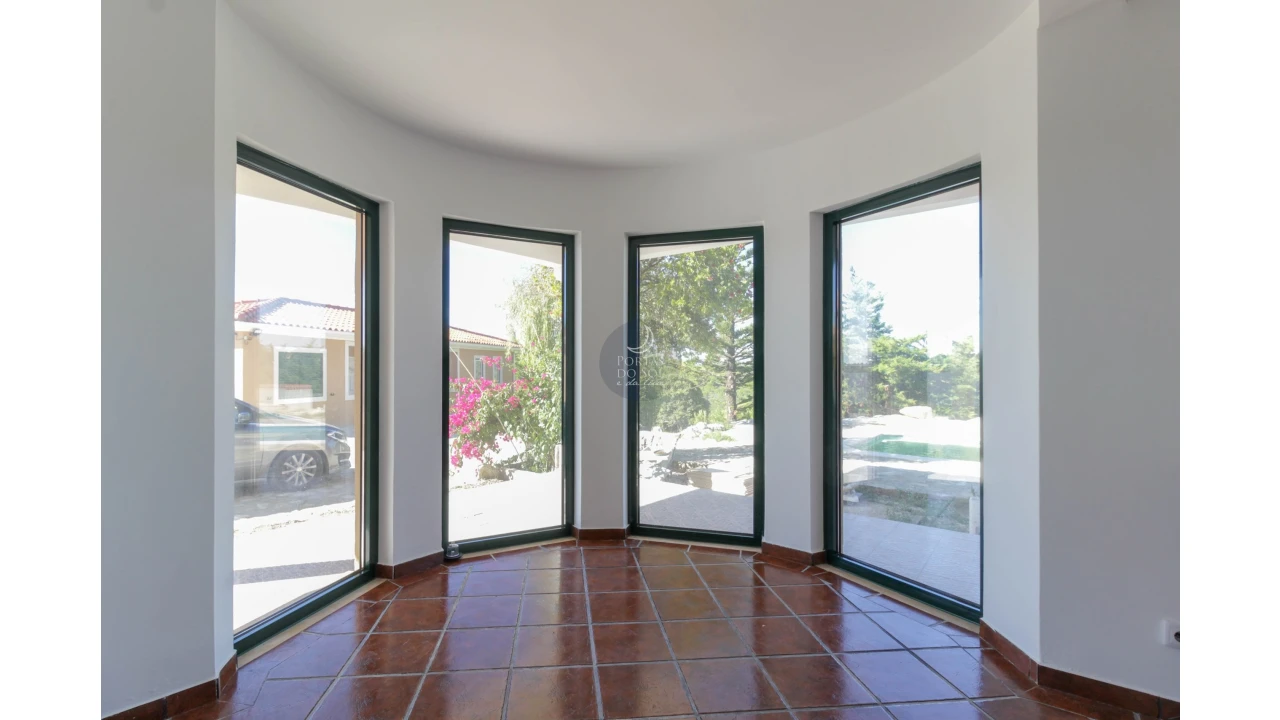 Moradia T9 para Venda em Abitureiras Foto 9