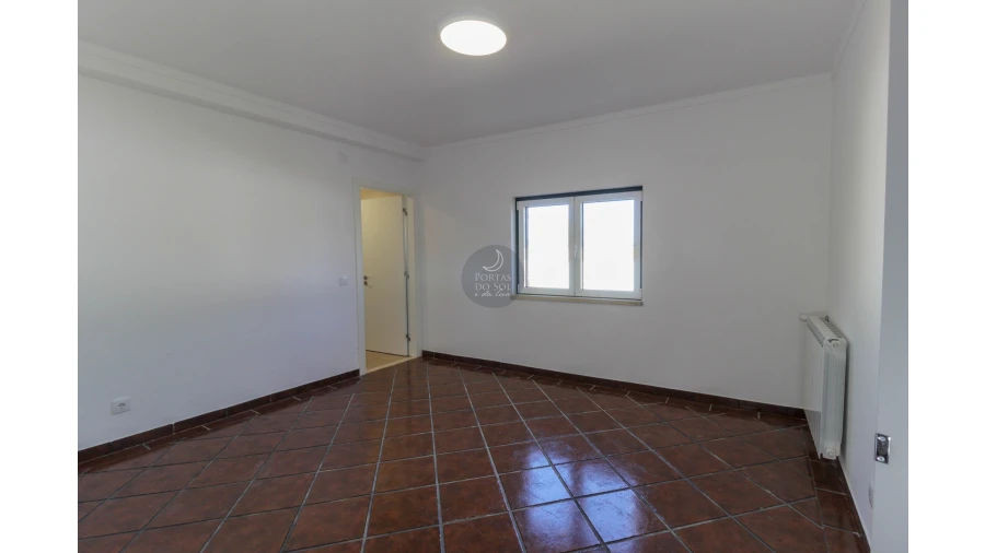 Moradia T9 para Venda em Abitureiras Foto 19