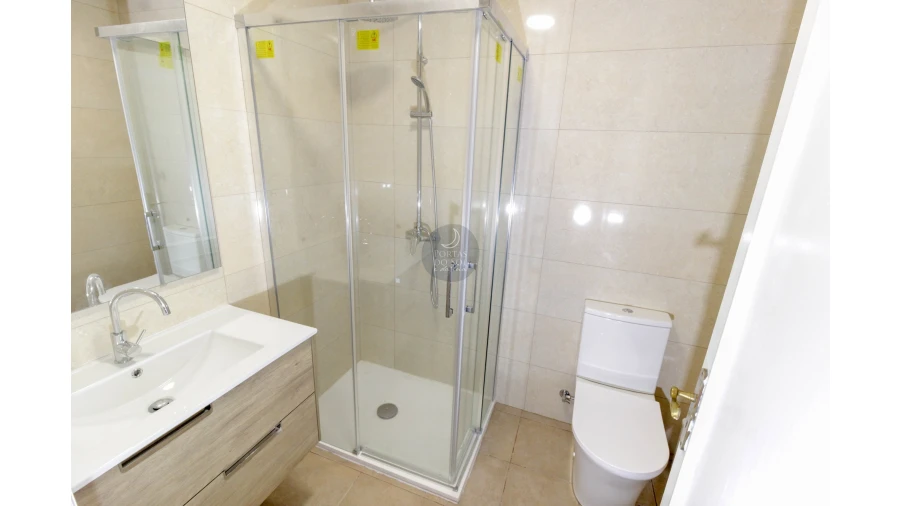 Moradia T9 para Venda em Abitureiras Foto 22