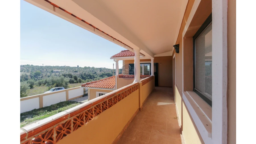 Moradia T9 para Venda em Abitureiras Foto 26