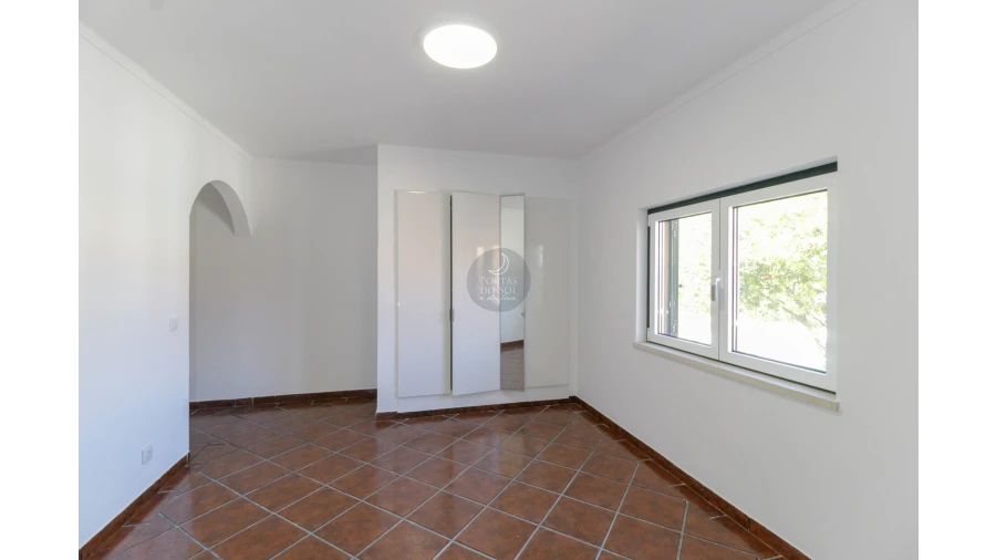 Moradia T9 para Venda em Abitureiras Foto 21