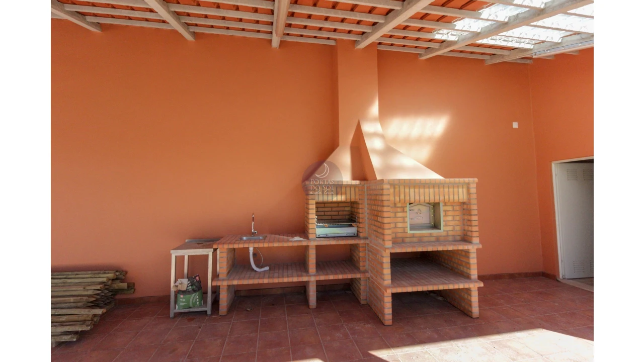 Moradia T9 para Venda em Abitureiras Foto 31