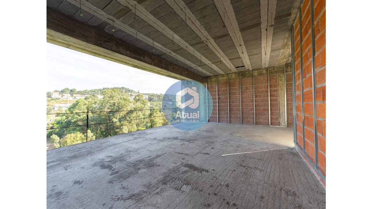 Moradia T3 para Venda em Vilarinho Foto 28