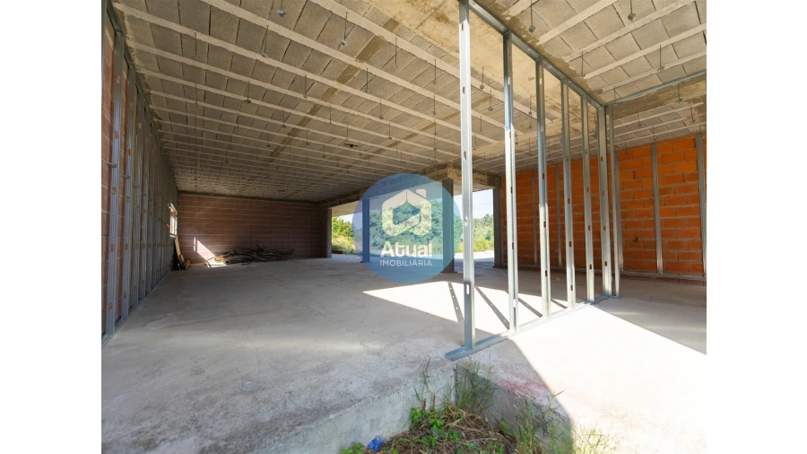 Moradia T3 para Venda em Vilarinho Foto 14