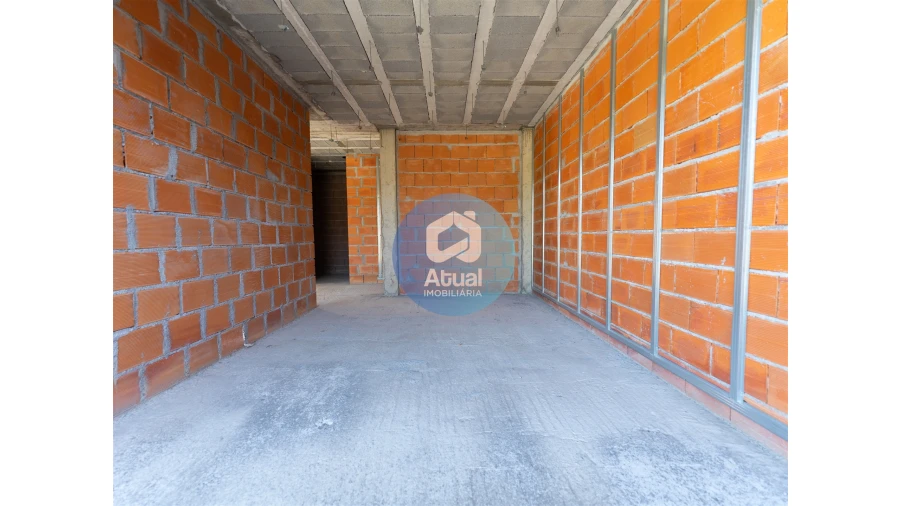 Moradia T3 para Venda em Vilarinho Foto 23