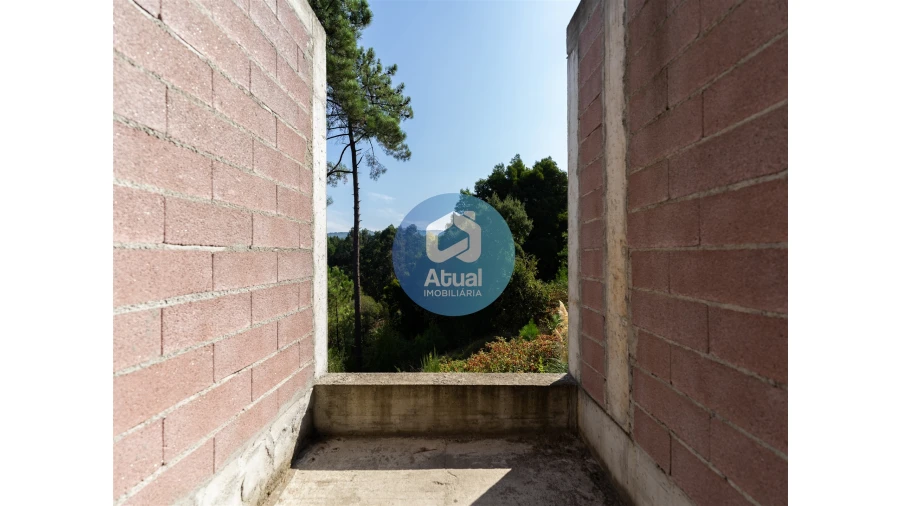 Moradia T3 para Venda em Vilarinho Foto 39