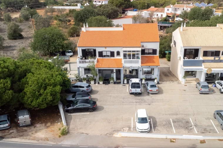 Moradia T2 para Venda em Almancil Foto 10