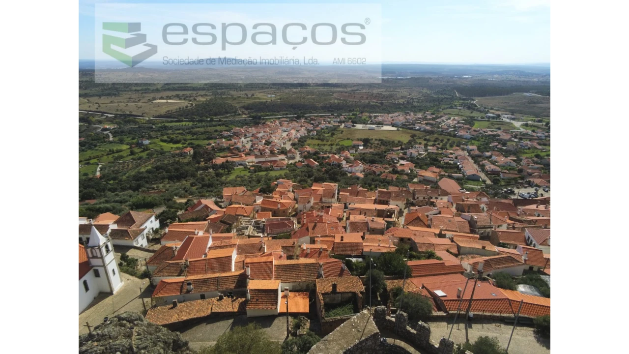 Moradia T2 para Venda em Penha Garcia Foto 6