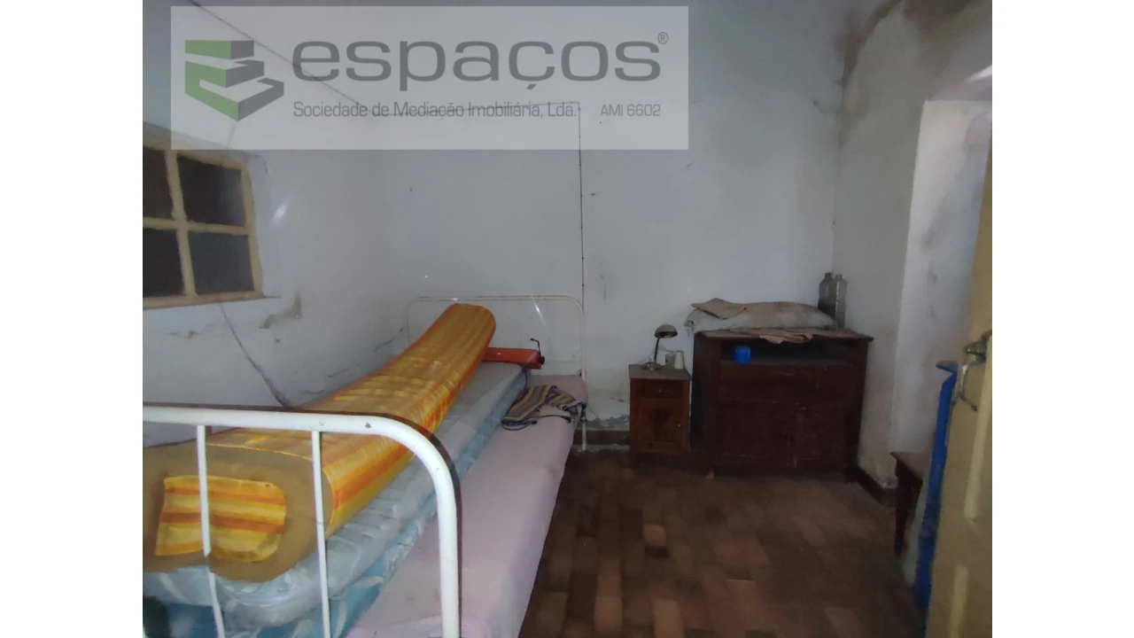 Moradia T2 para Venda em Penha Garcia Foto 19