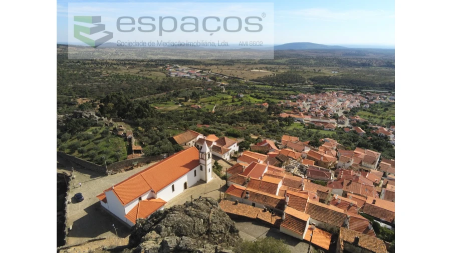 Moradia T2 para Venda em Penha Garcia Foto 7