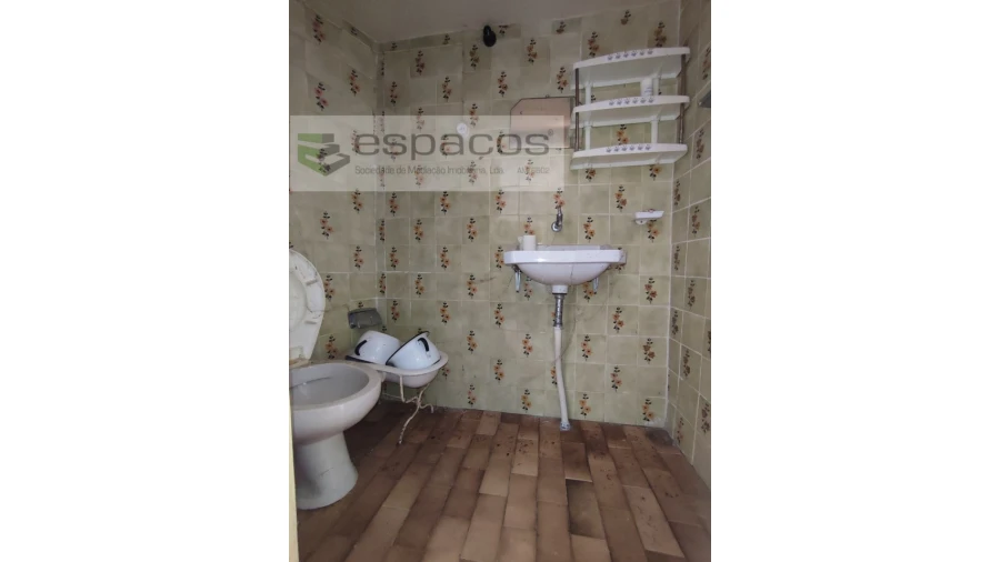 Moradia T2 para Venda em Penha Garcia Foto 19