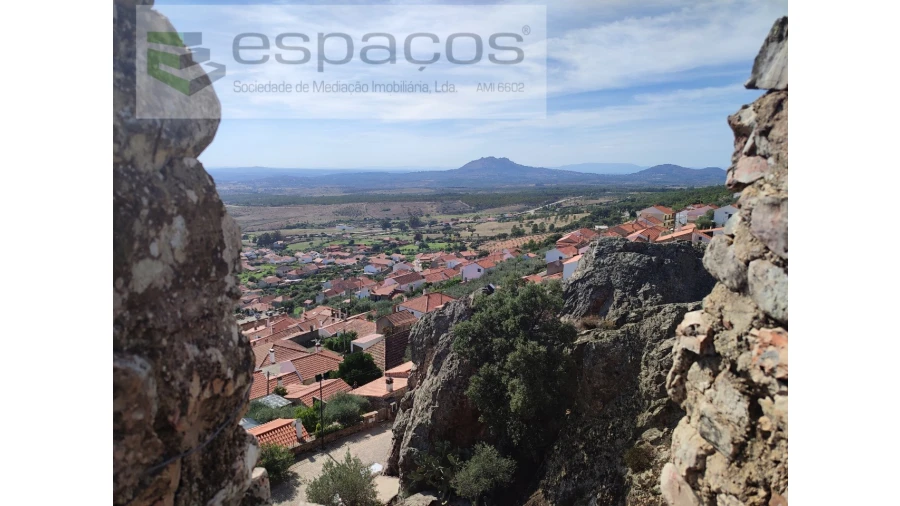 Moradia T2 para Venda em Penha Garcia Foto 8