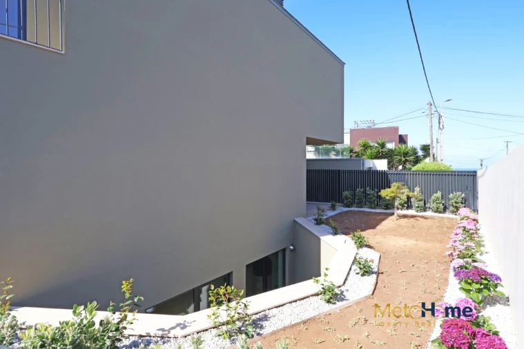 Moradia T4 para Venda em Canidelo Foto 50