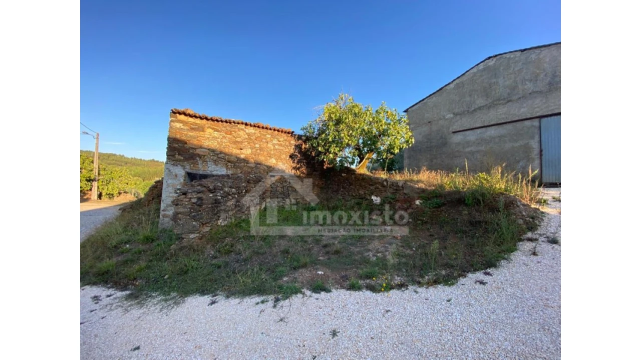 Moradia T2 para Venda em Figueiró dos Vinhos e Bairradas Foto 17