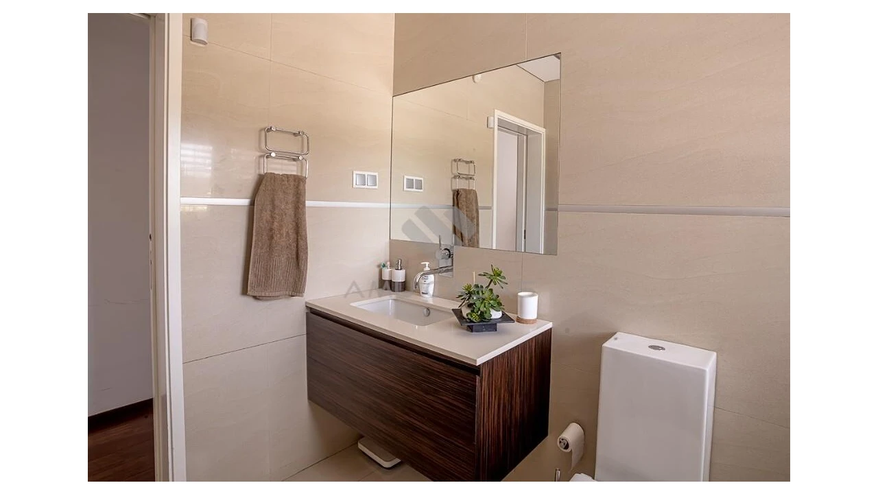 Moradia T3 para Venda em Salreu Foto 24