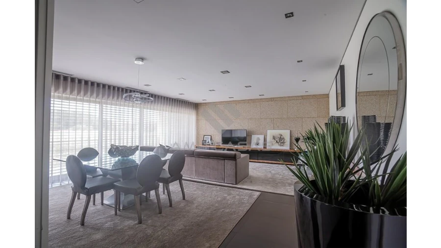 Moradia T3 para Venda em Salreu Foto 11