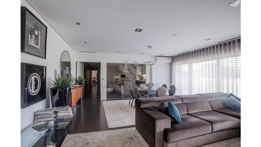 Moradia T3 para Venda em Salreu Foto 13