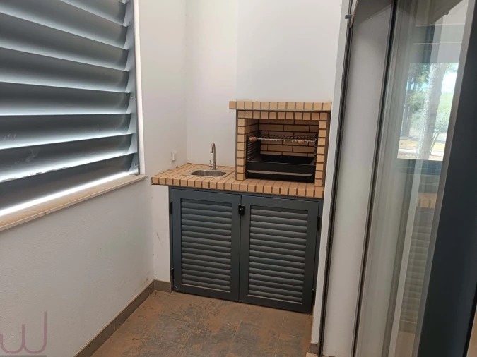Apartamento T4 para Venda em Portimão Foto 8