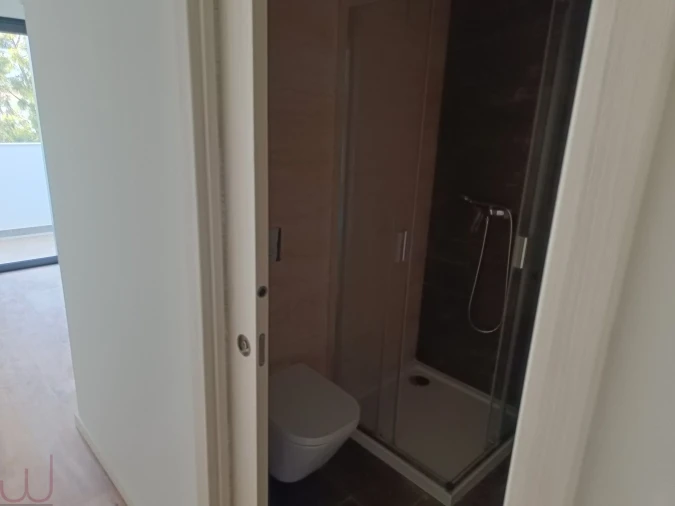 Apartamento T4 para Venda em Portimão Foto 26