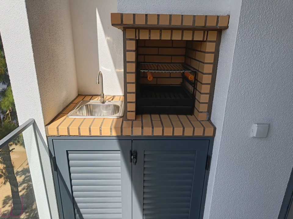 Apartamento T4 para Venda em Portimão Foto 6