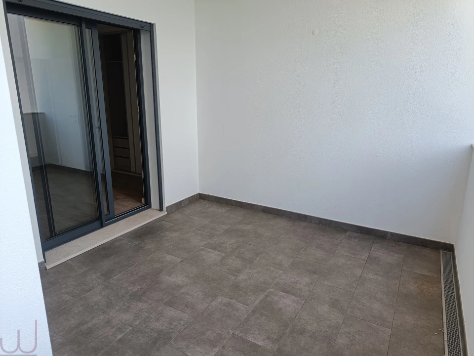 Apartamento T4 para Venda em Portimão Foto 19