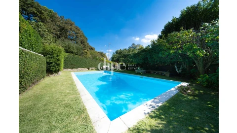 Moradia T9 para Venda em Azurem