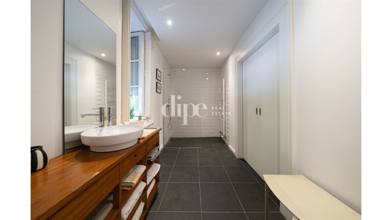 Moradia T9 para Venda em Azurem Foto 15